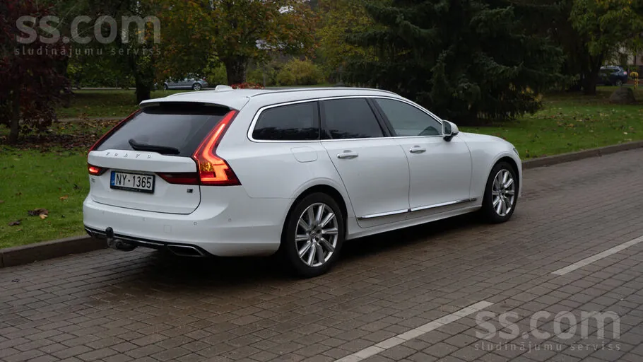 Volvo V90 2019 photo 2