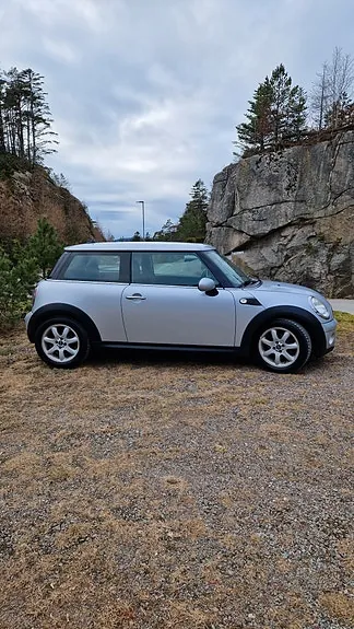 Mini One 2010 photo 5