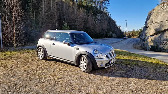 Mini One 2010 photo 4