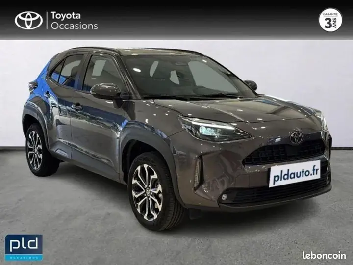 Toyota Yaris Cross 2025 photo 3