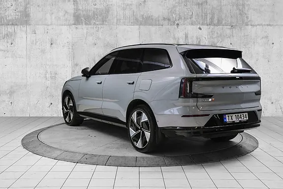 Volvo Ex90 2025 photo 5