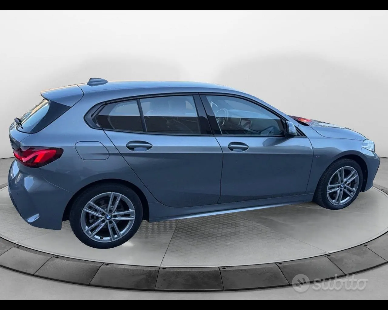 BMW 1 Series 2024 photo 5
