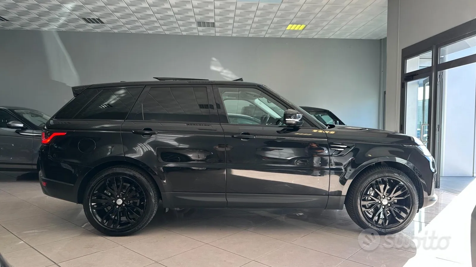 Land Rover Range Rover Sport 2020 photo 4