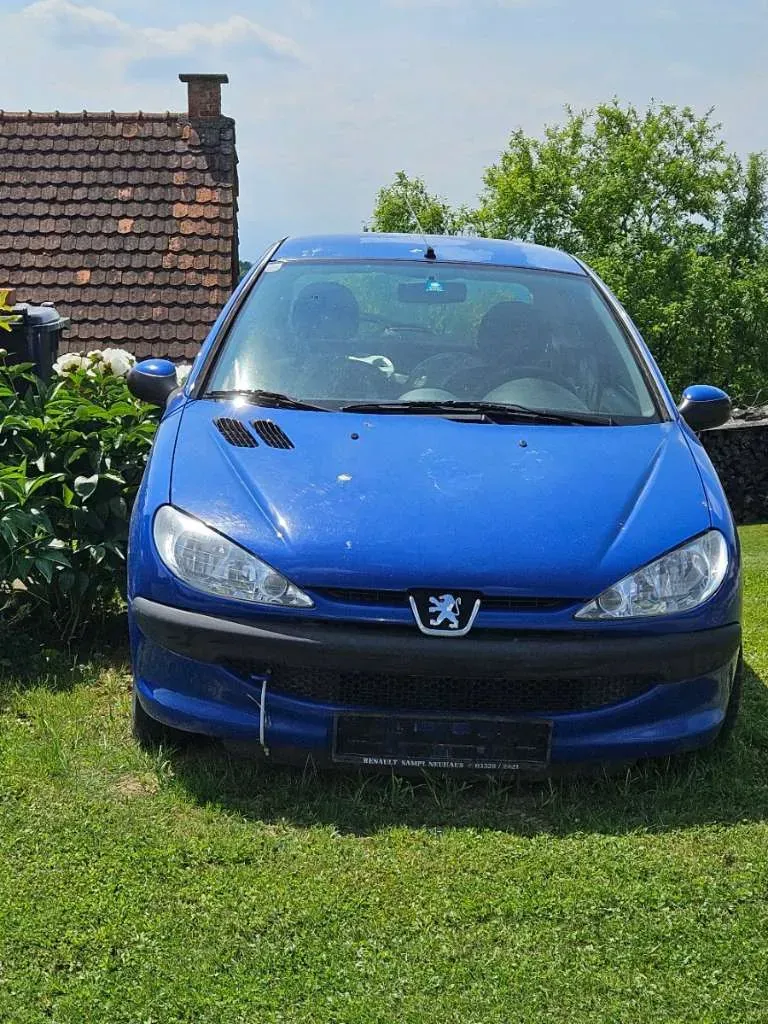 Peugeot 206