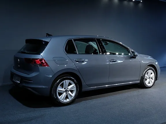 Volkswagen Golf 2023 photo 3