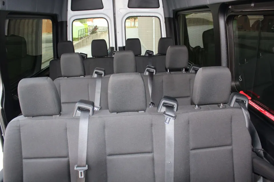Mercedes-Benz Sprinter Van 2021 photo 2