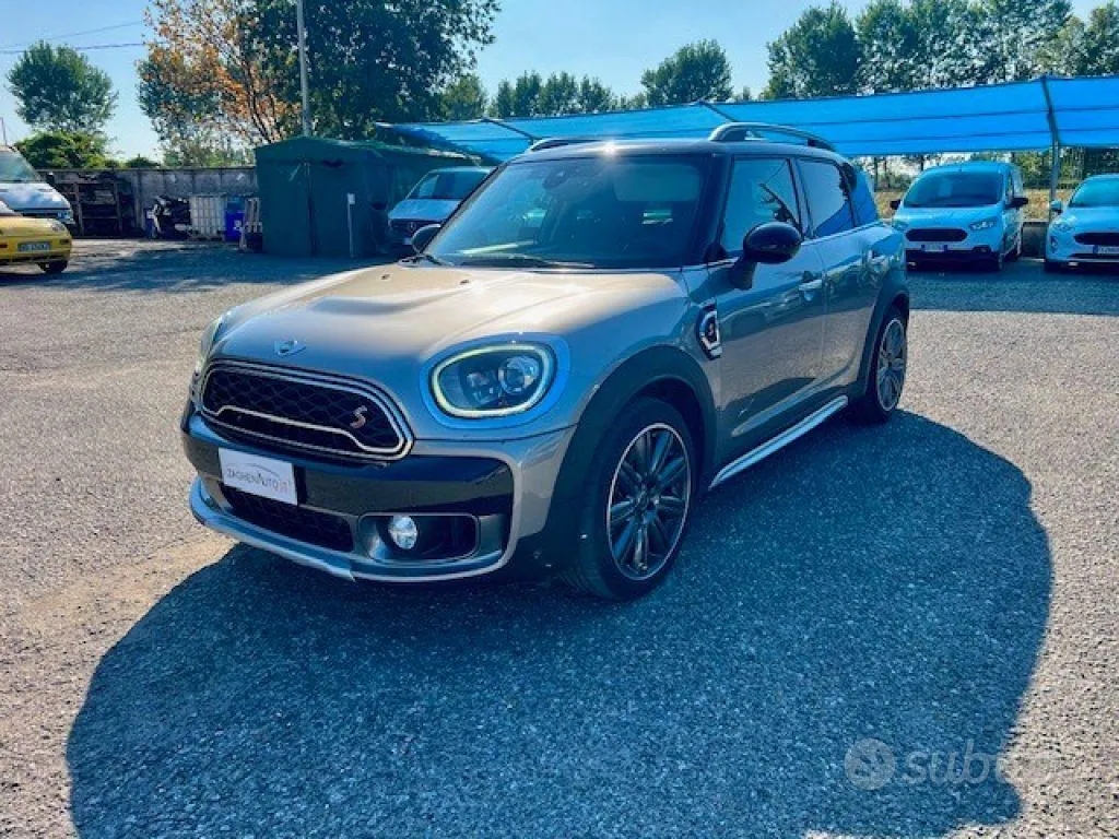 Mini Countryman 2017 photo 2