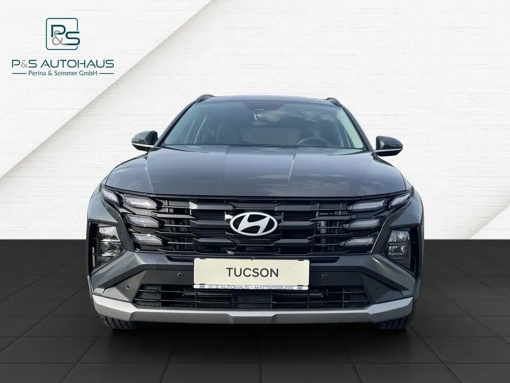 Hyundai Tucson photo 2