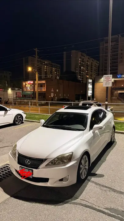 Lexus Is 2010 photo 3