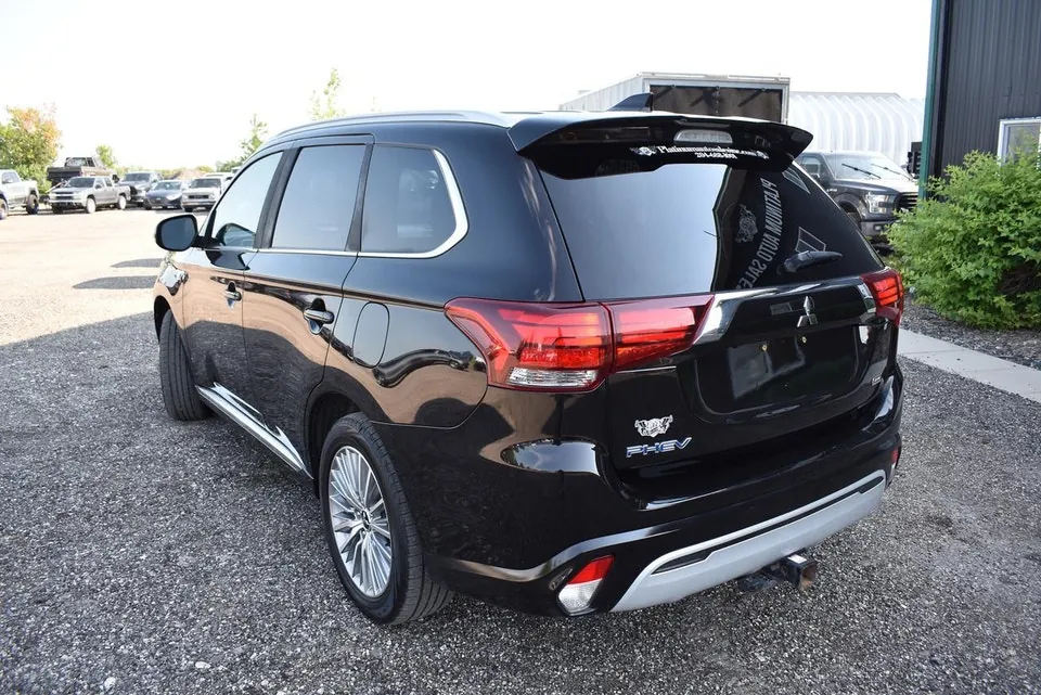 Mitsubishi Outlander 2020 photo 3