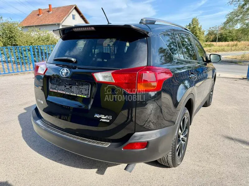 Toyota Rav4 2015 photo 5