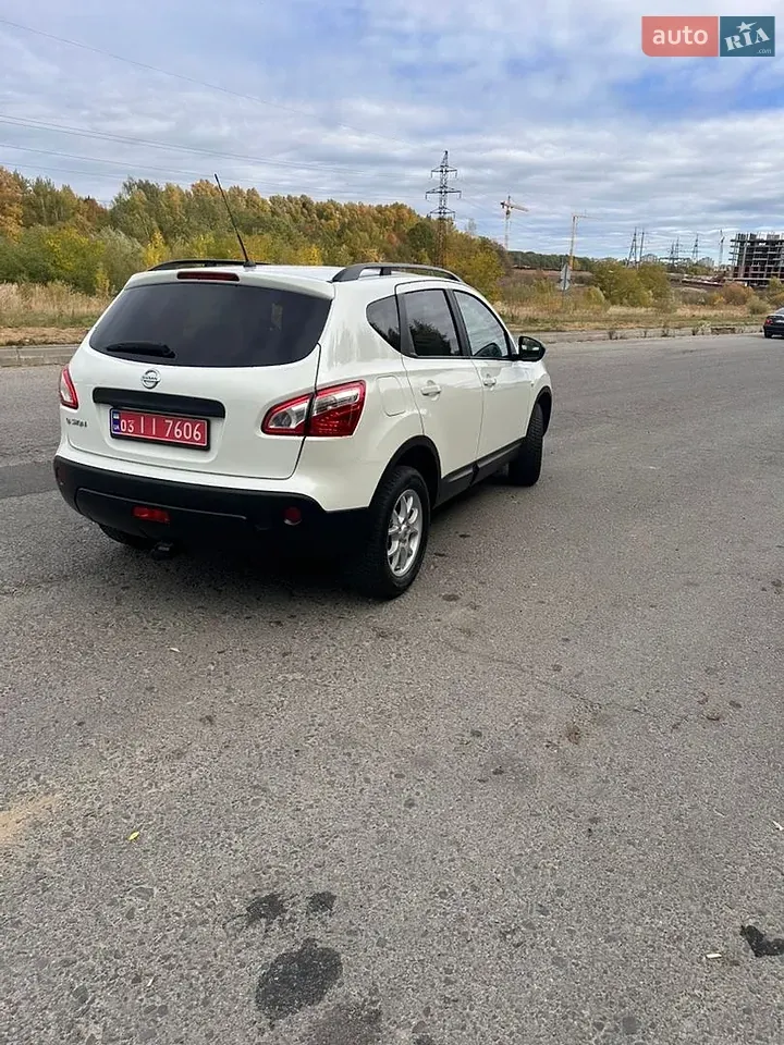 Nissan Qashqai 2013 photo 5