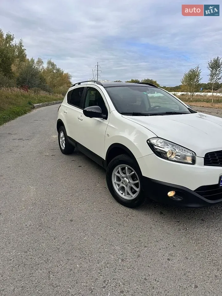 Nissan Qashqai 2013 photo 3