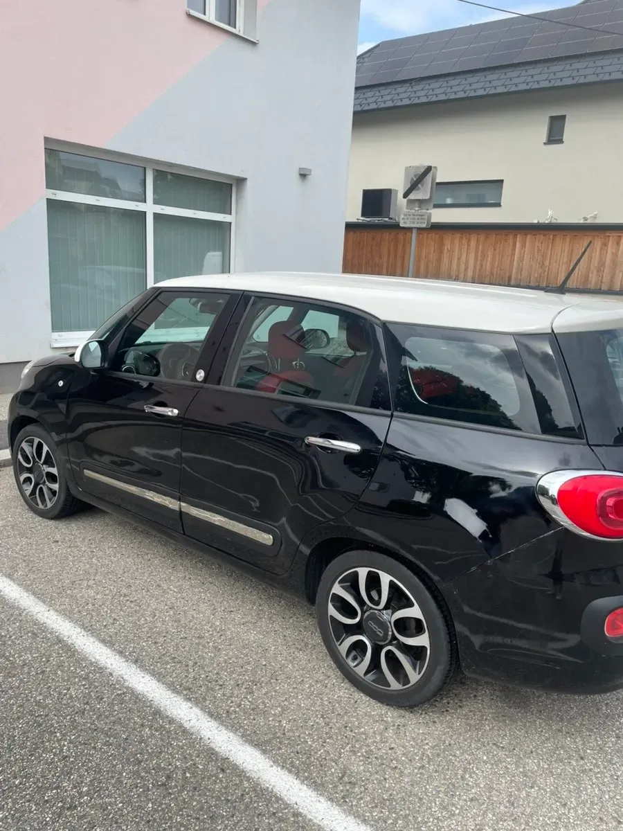 Fiat 500L 2014 photo 2