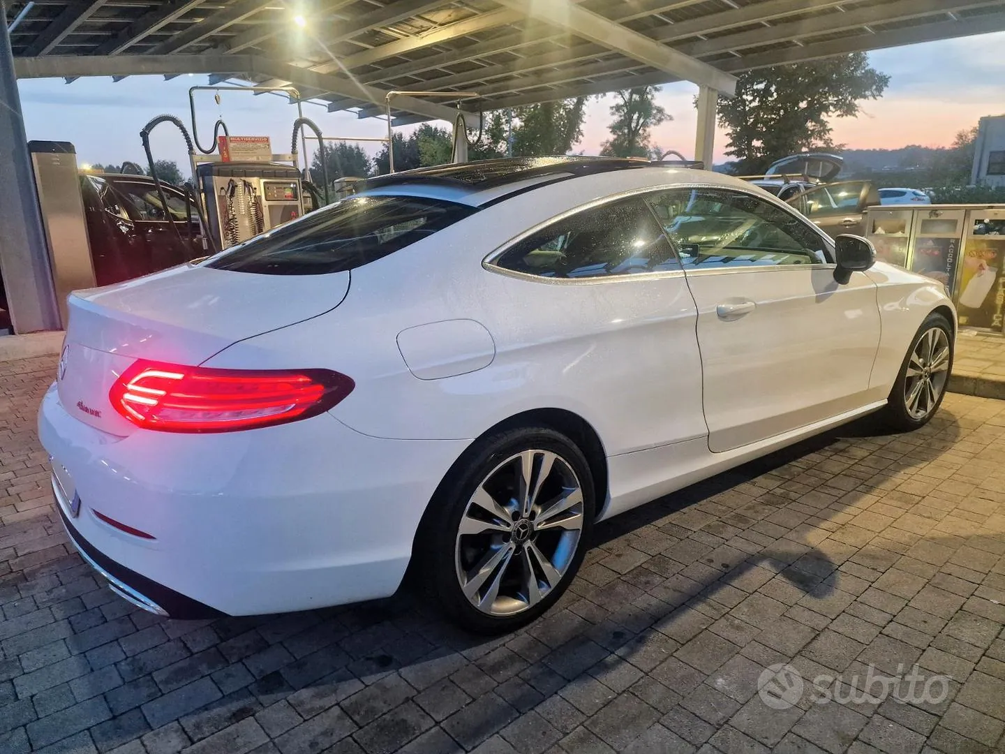 Mercedes-Benz C 2018 photo 2