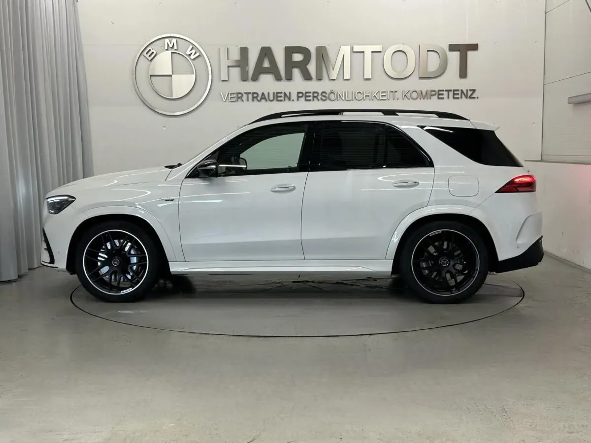 Mercedes-Benz Gle-Class 2025 photo 3