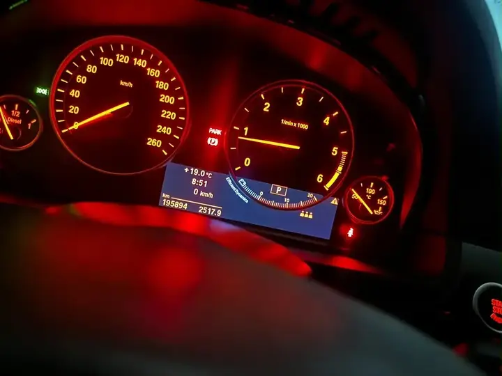 BMW 5 Series 2013 photo 3