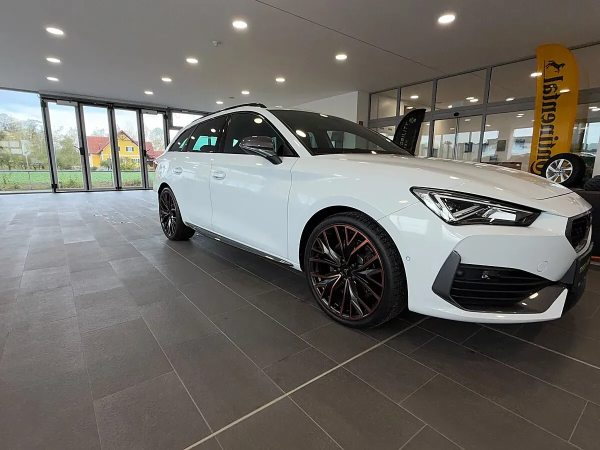 Cupra Leon 2023 photo 2