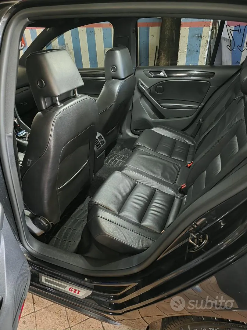 Volkswagen Golf 2012 photo 5