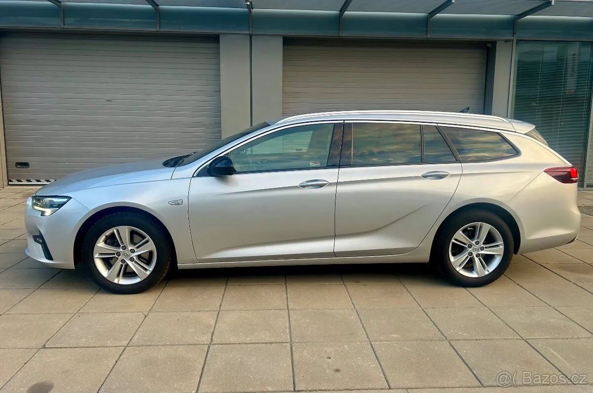 Opel Insignia 2021 photo 2