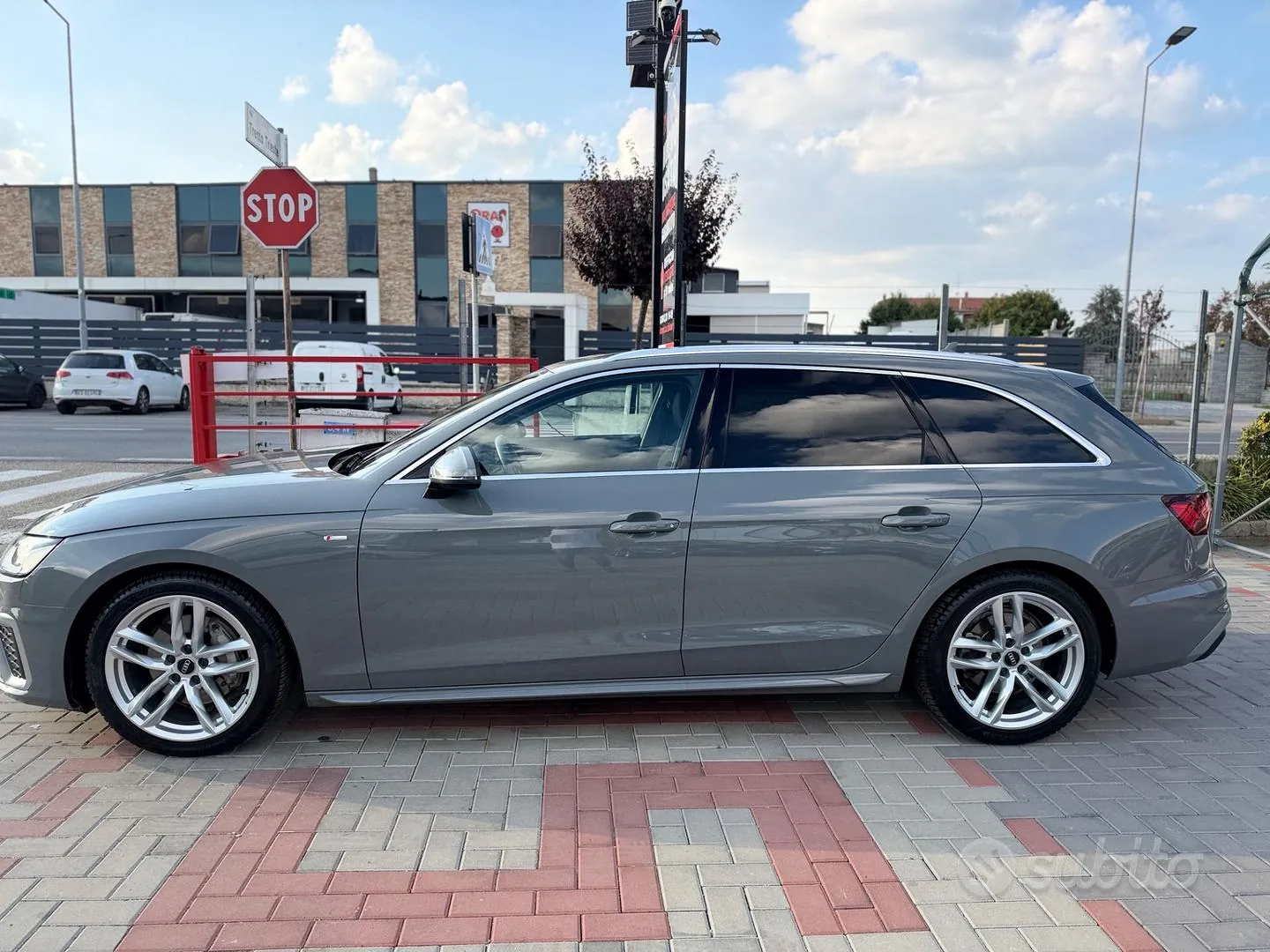 Audi A4 Avant 2019 photo 4
