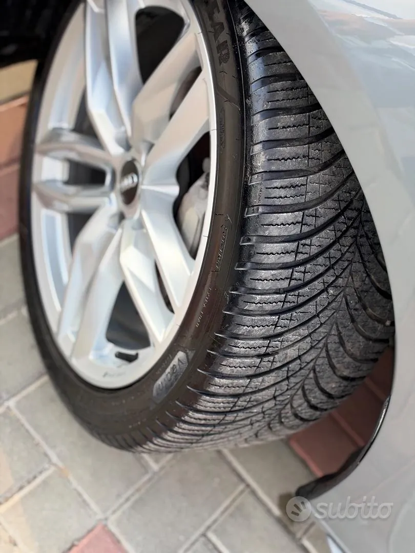Audi A4 Avant 2019 photo 3