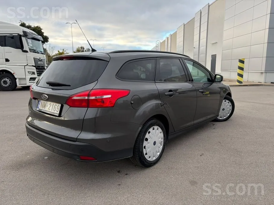 Ford Focus 2017 photo 4