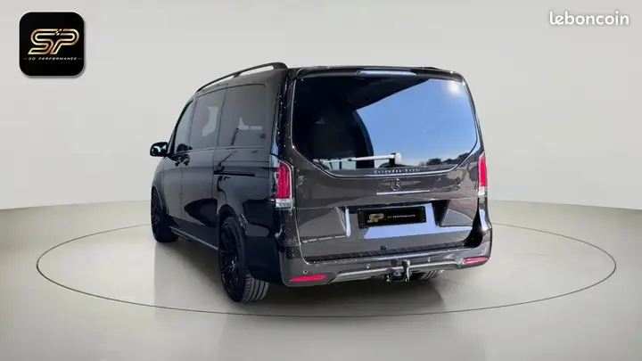 Mercedes-Benz V 2024 photo 4