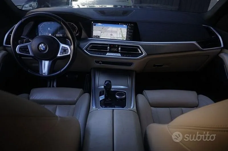 BMW X5 2021 photo 2