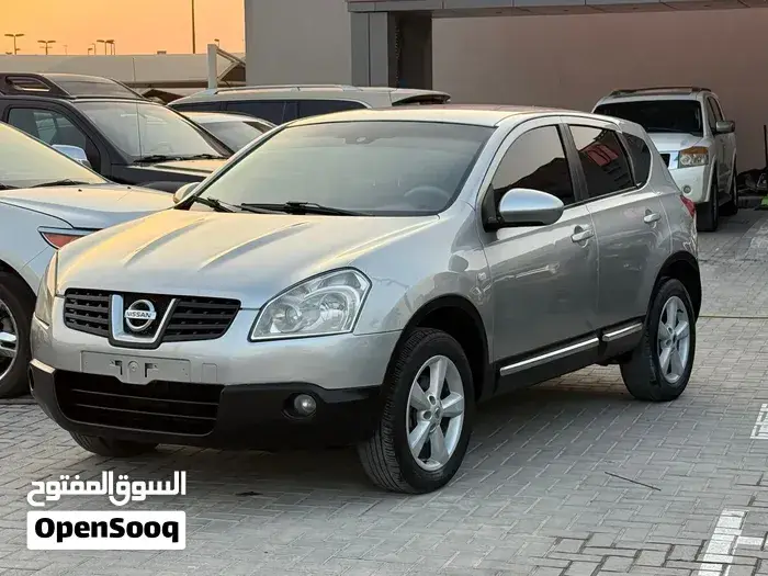 Nissan Qashqai 2008 photo 2