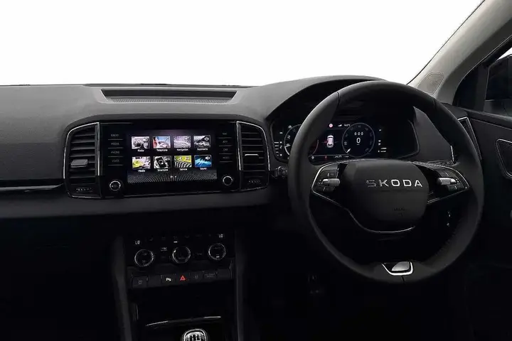 Skoda Karoq 2026 photo 2