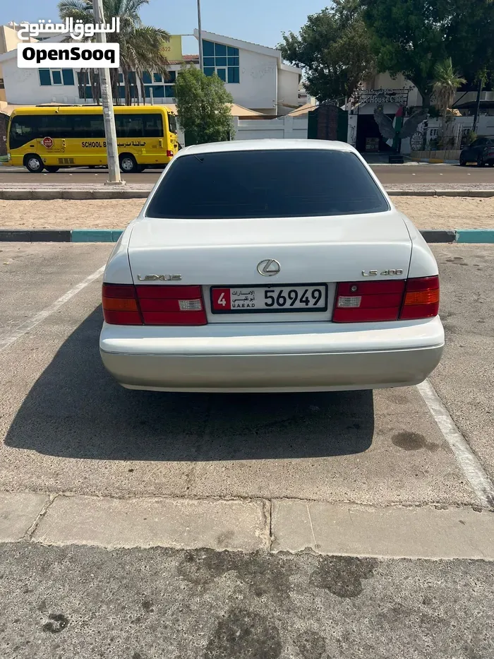 Lexus Ls 400 1998 photo 2