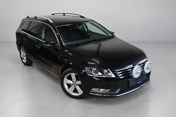 Volkswagen Passat 2013 photo 2