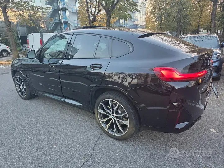 BMW X4 2022 photo 4