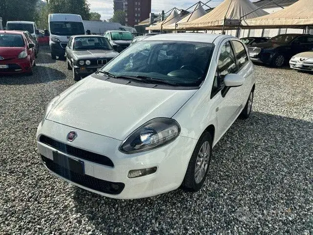 Fiat Punto 2013 photo 3