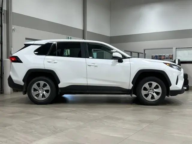 Toyota Rav4 2022 photo 4