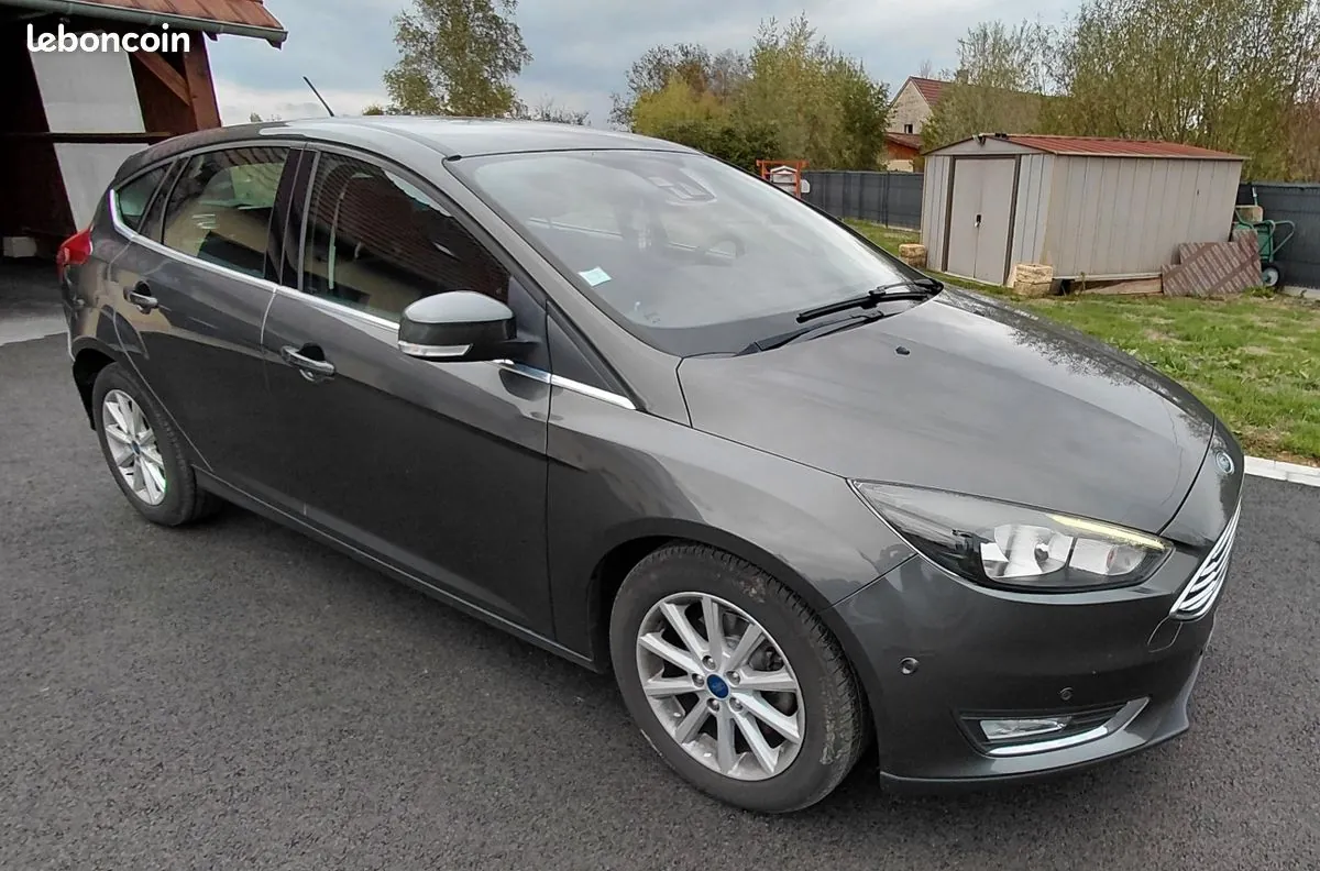 Ford Focus 2017 photo 2