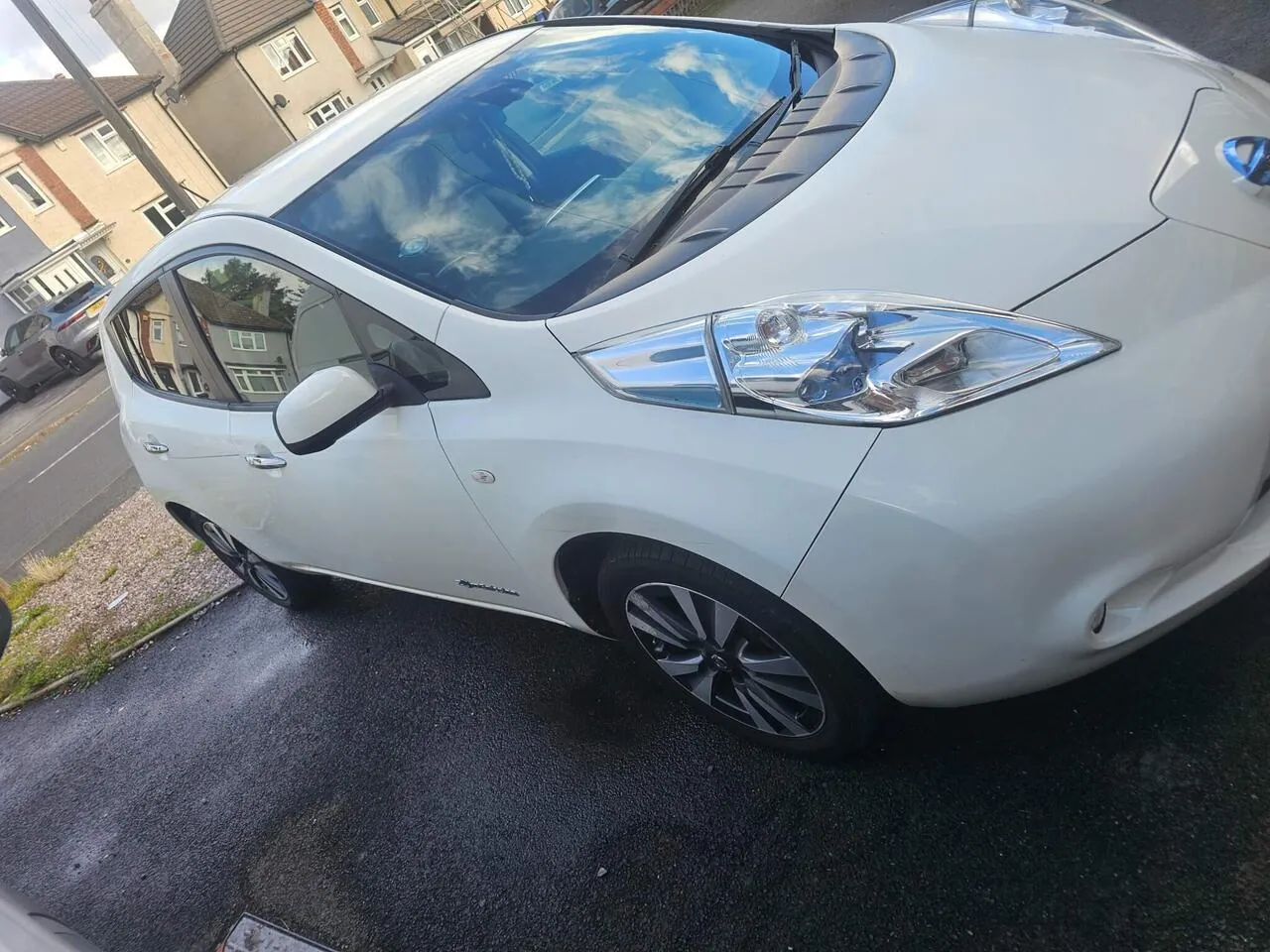 Nissan Leaf 2015 photo 4