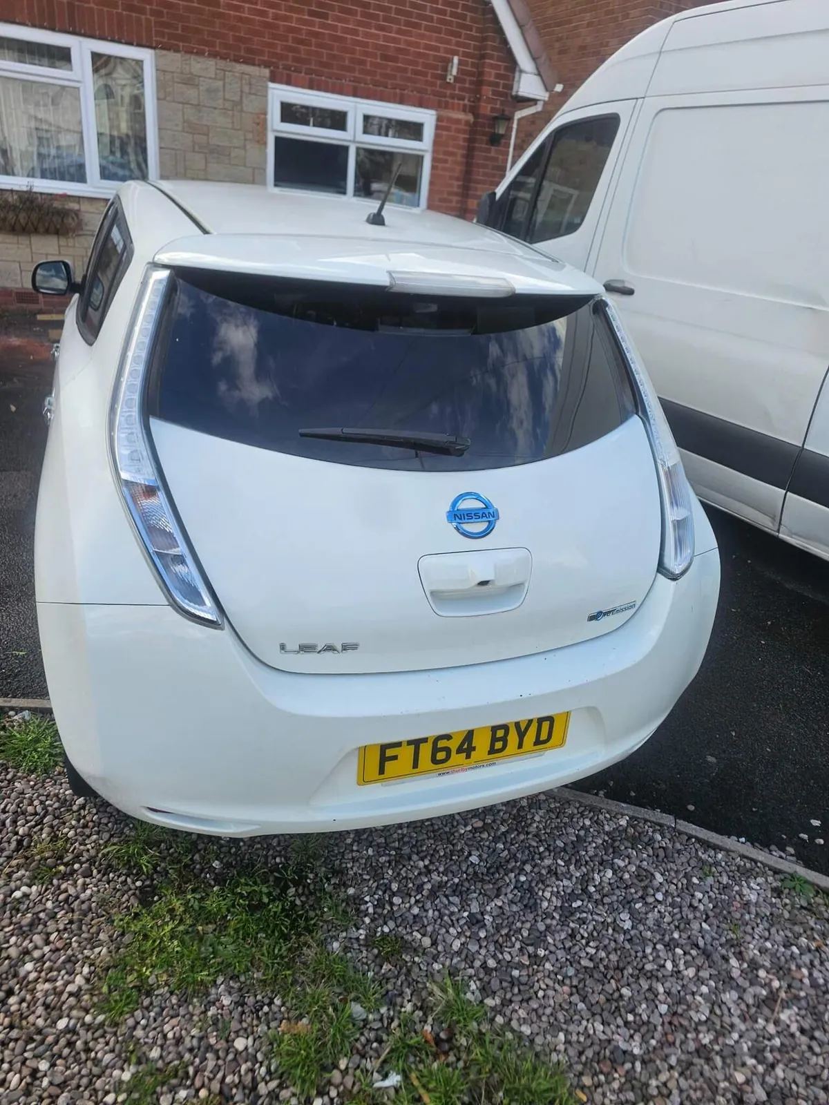 Nissan Leaf 2015 photo 3