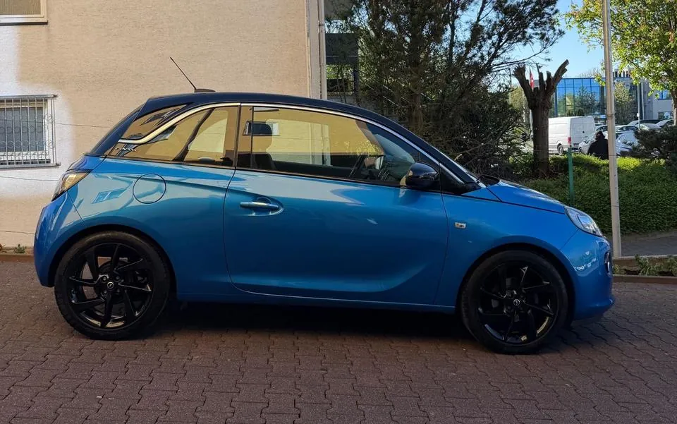 Opel Adam