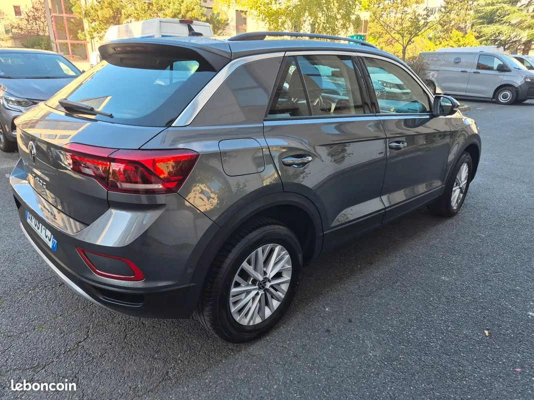 Volkswagen T-Roc 2024 photo 4