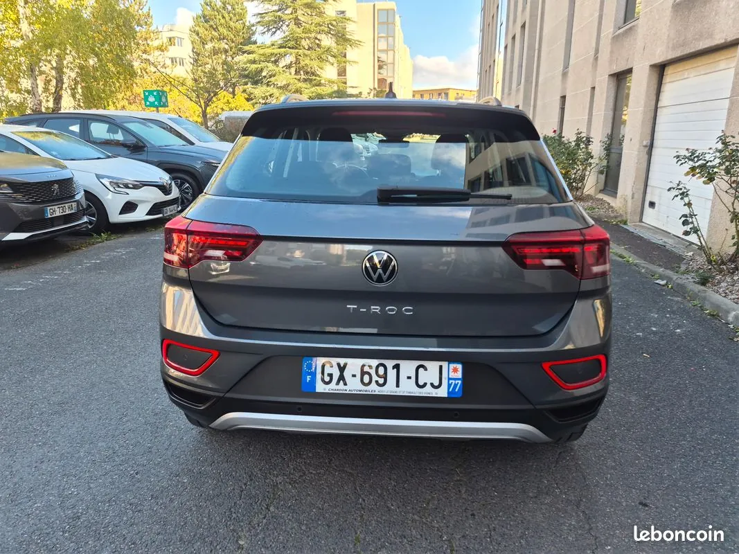 Volkswagen T-Roc 2024 photo 3