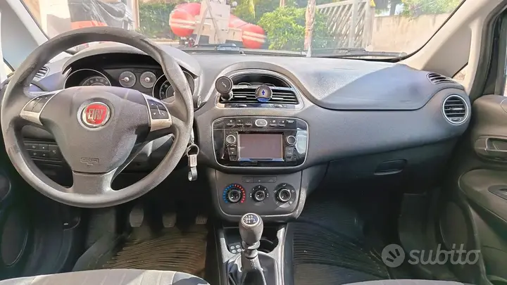 Fiat Punto 2017 photo 5