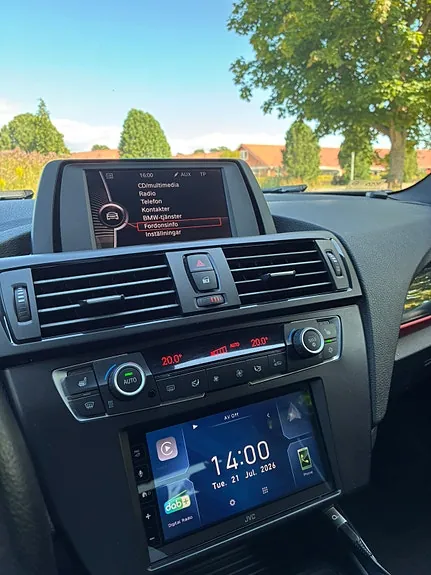 BMW 120D 2012 photo 2