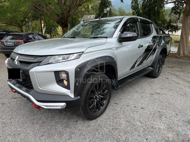 Mitsubishi Triton