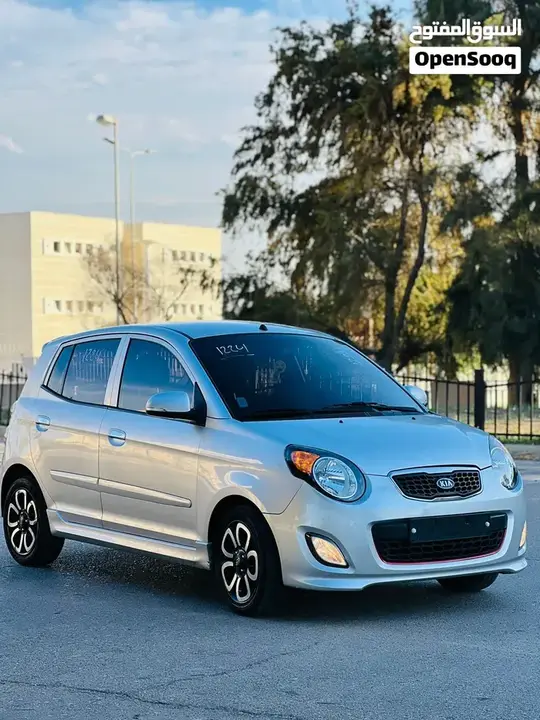 Kia Picanto 2011 photo 2