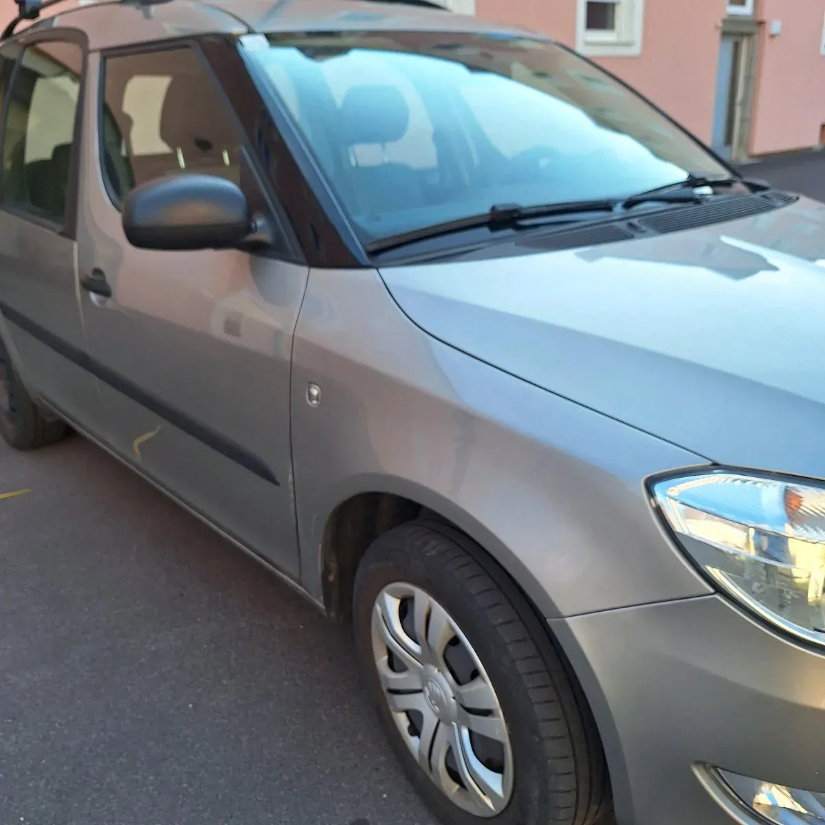 Skoda Roomster 2015 photo 2