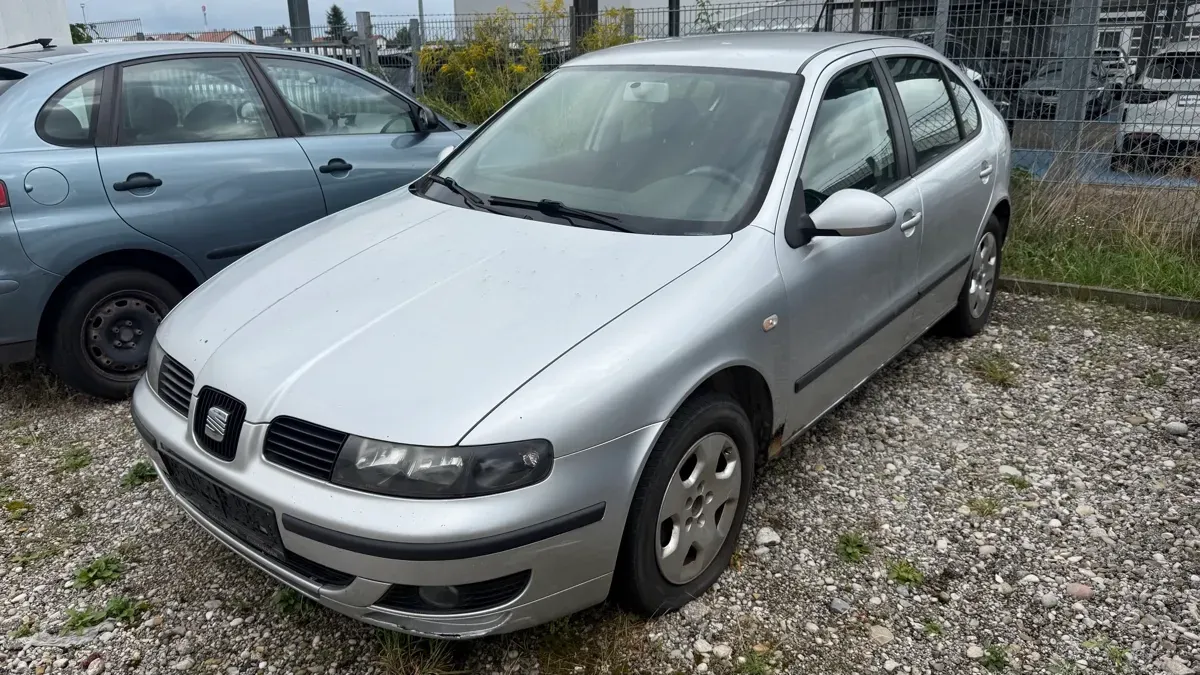 Seat Leon 2005 photo 2