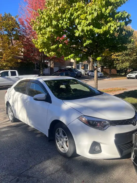 Toyota Corolla 2015 photo 2