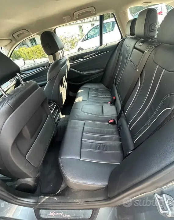 BMW 520 Touring 2019 photo 5
